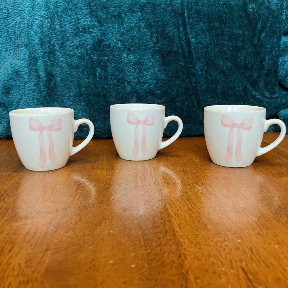 Godinger Painterly Collection Coquette Pink Bow Espresso Mugs Cups‎ Set of 3